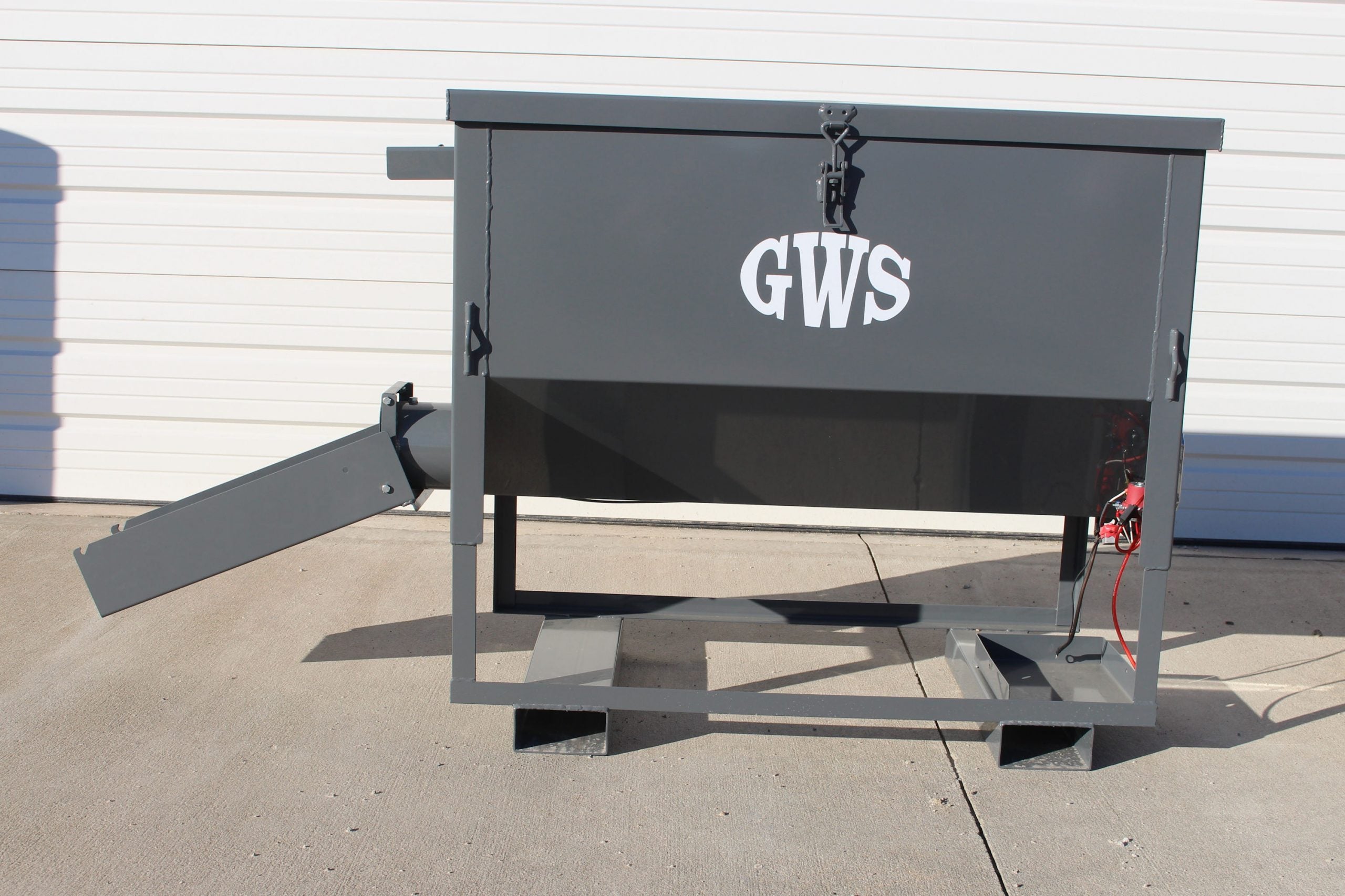 GWS UTV 500# FEEDER