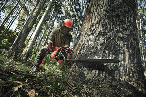 HUSQVARNA 390 XP® chainsaw (965060720)